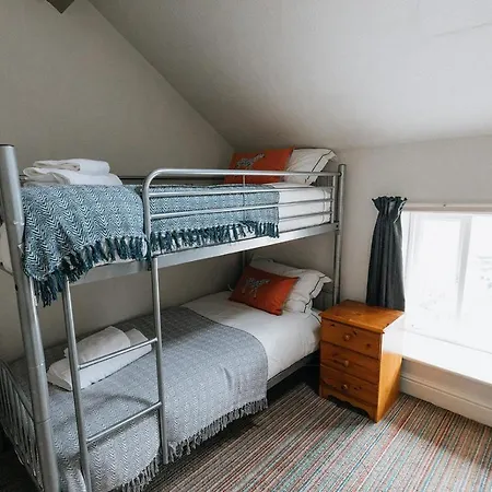 Captain French // 3 Bed In Kendal, Lake District, Cumbria 肯德尔